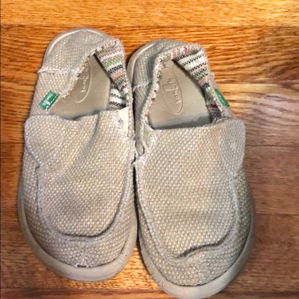 Boys Sanuk shoes